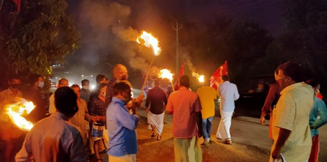 Torchlight marches held to campaign for the all-India strike