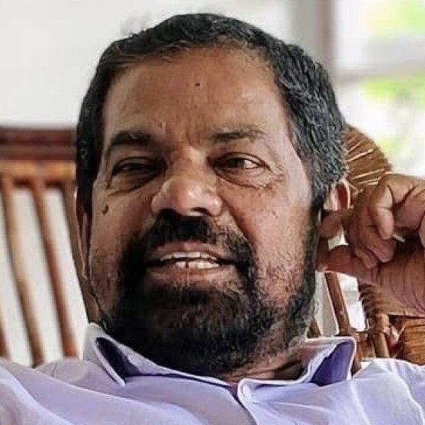 കെ മനോഹരൻ