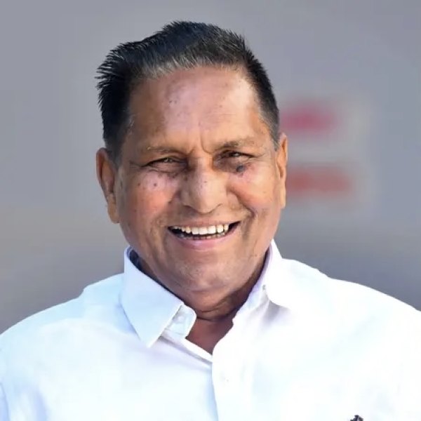 കെ പി സഹദേവൻ