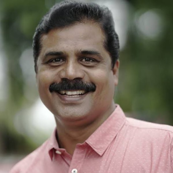 കെ എസ് സുനിൽകുമാർ